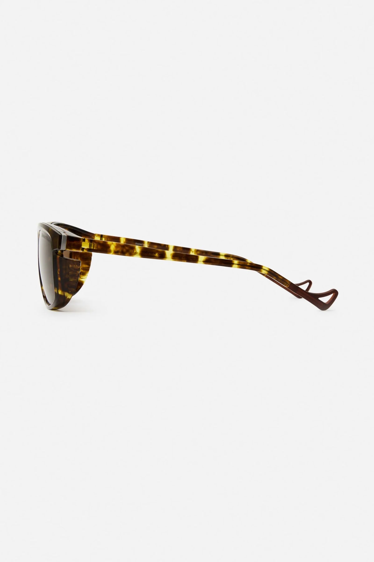 District Vision Keita Summit Ti — Dark Tortoise/D+ Earth Vision