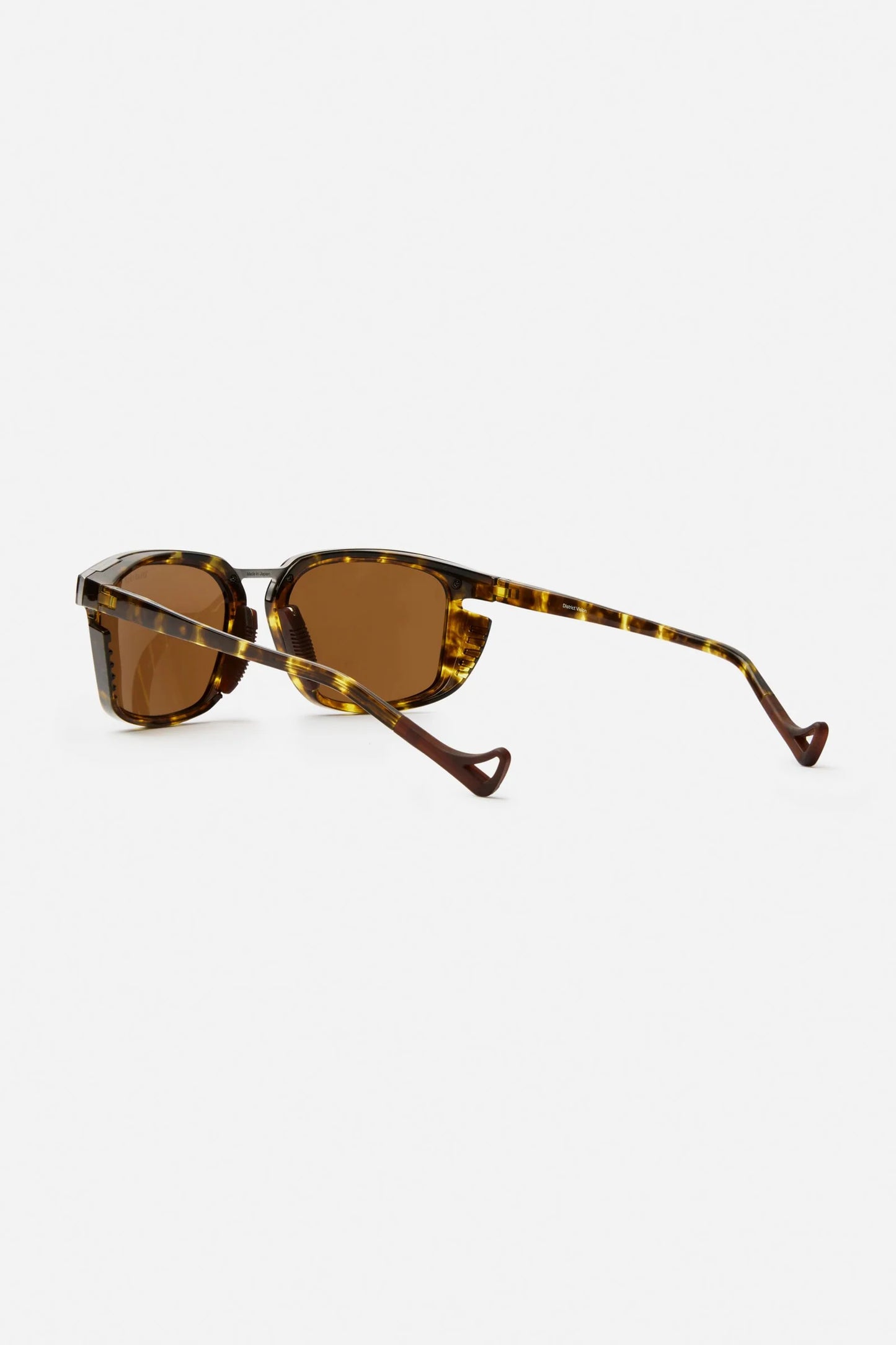 District Vision Keita Summit Ti — Dark Tortoise/D+ Earth Vision