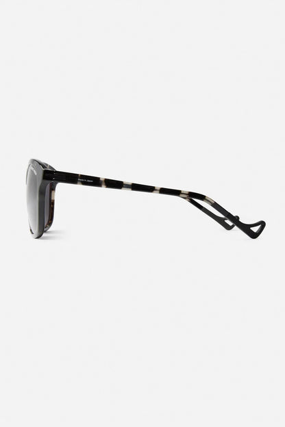 District Vision Nako Multisport Gray Tortoise/D+ Water Gray - Rich Vista Opticians