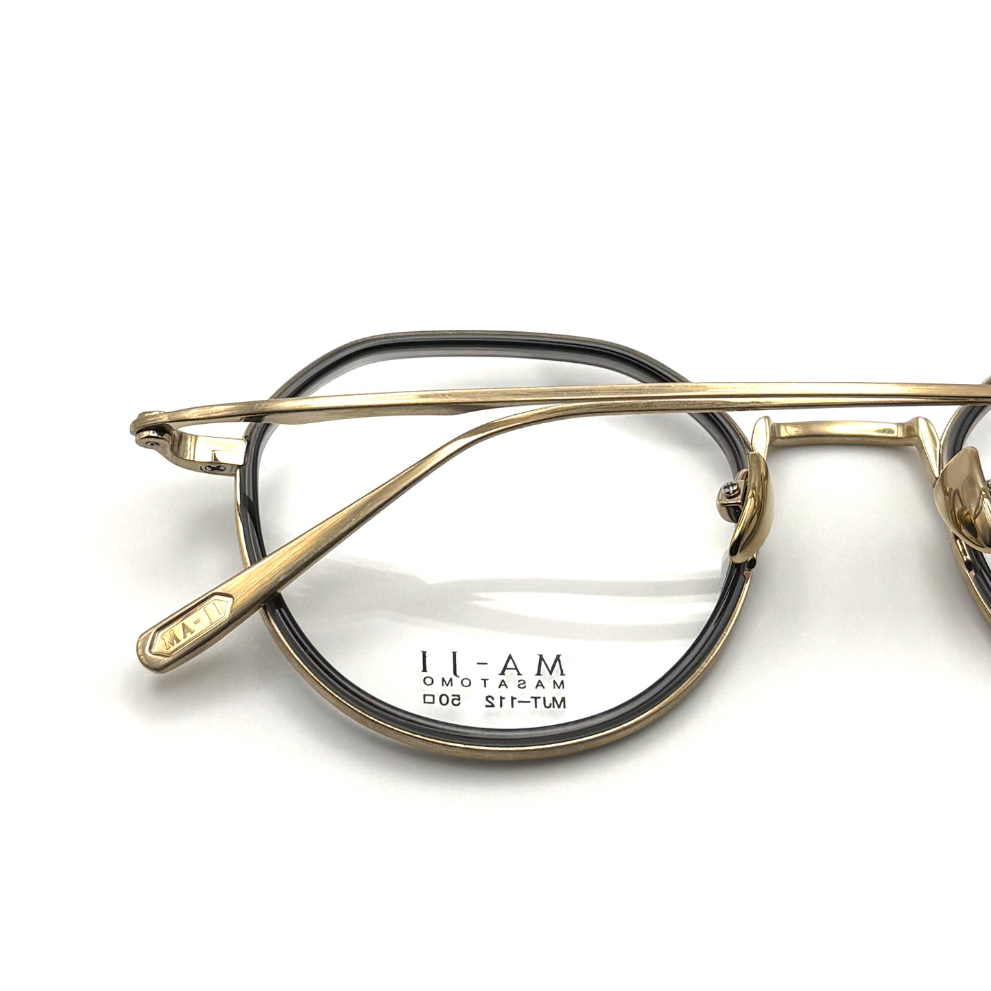 Ma-ji Masatomo MJT-112 COL. 01 — Shirring Gold (Clear Blue Grey)