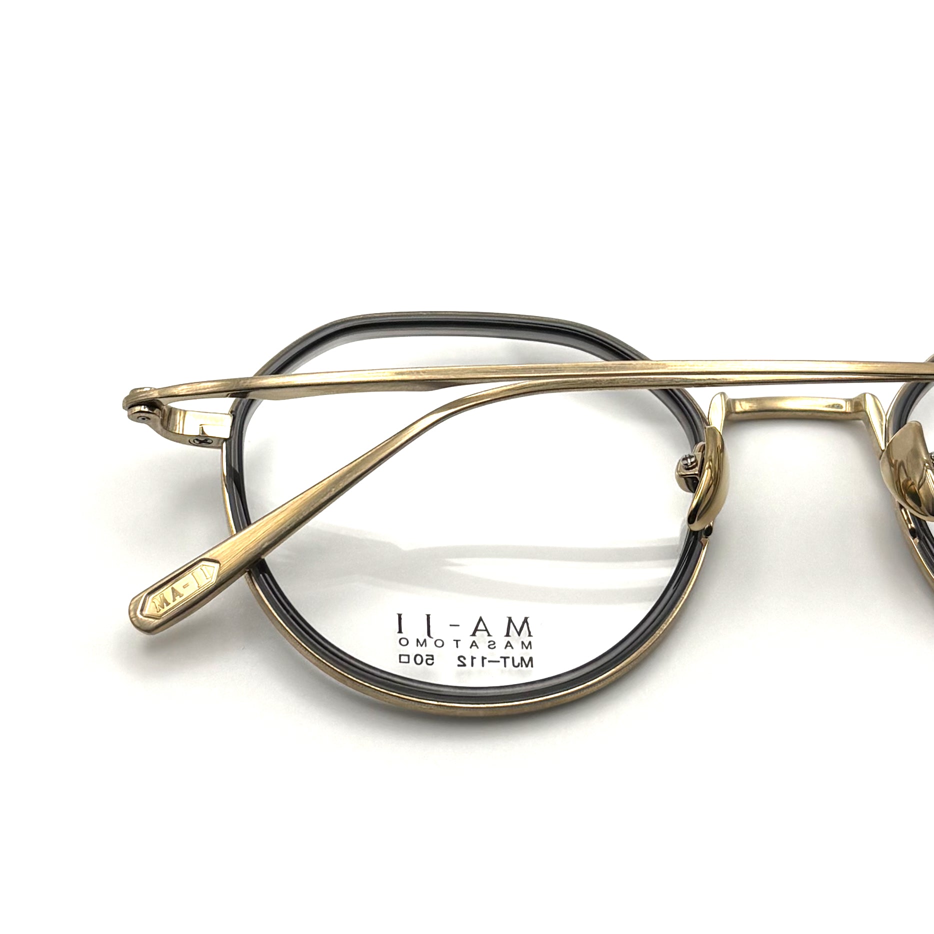 Ma-ji Masatomo MJT-112 COL. 01 — Shirring Gold (Clear Blue Grey)
