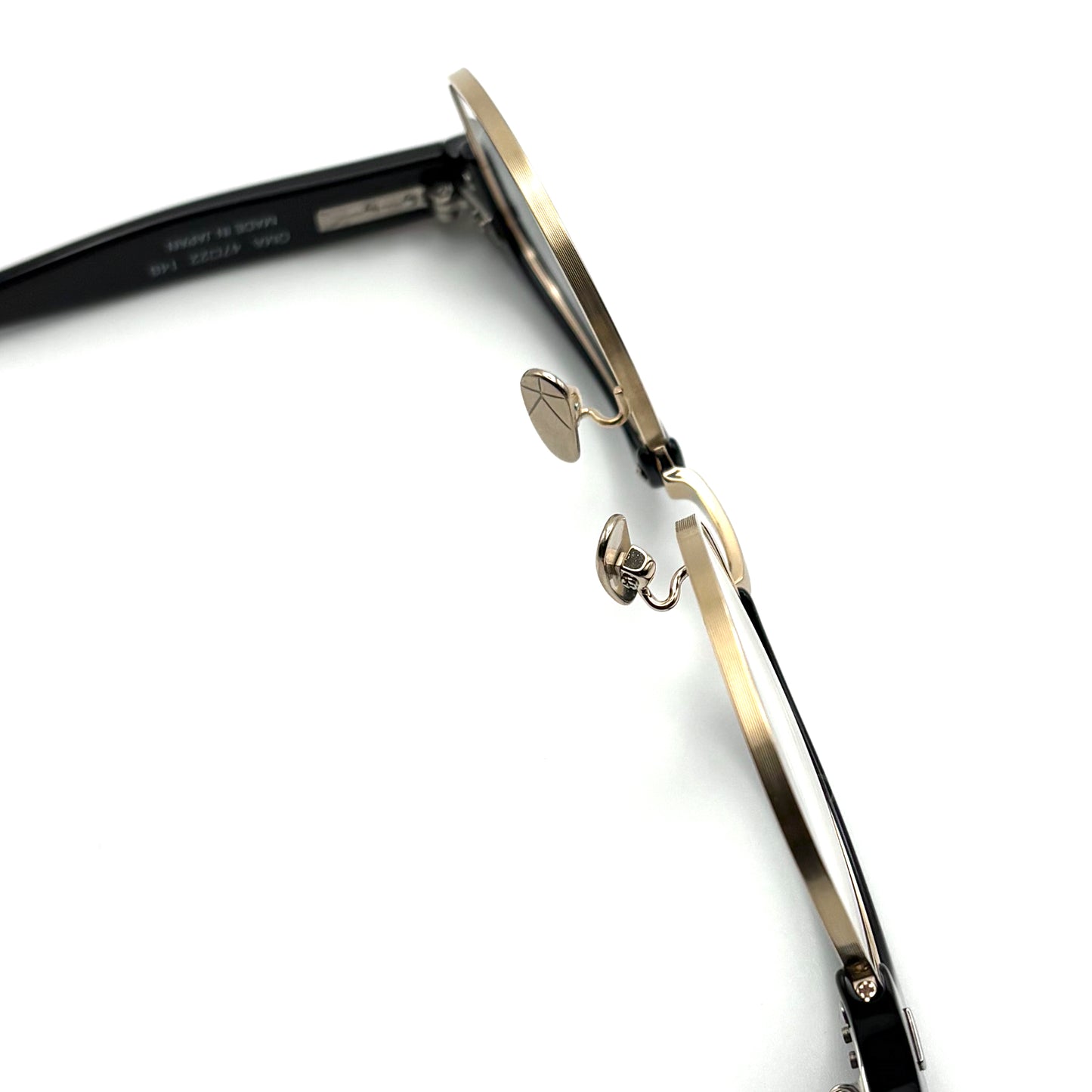 Yuichi Toyama Oma (U-151) Col. 01 — Black/Gold