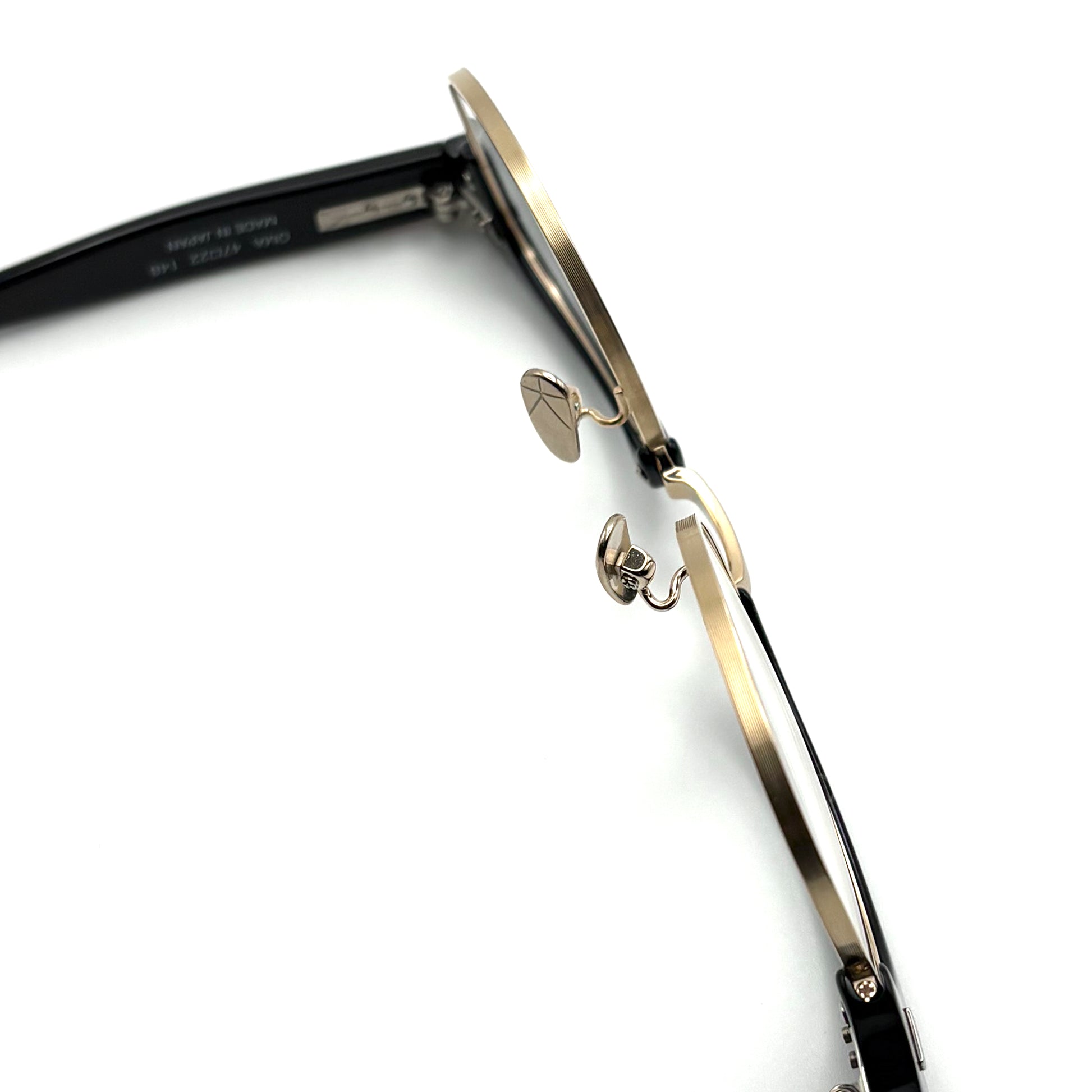 Yuichi Toyama Oma (U-151) Col. 01 — Black/Gold