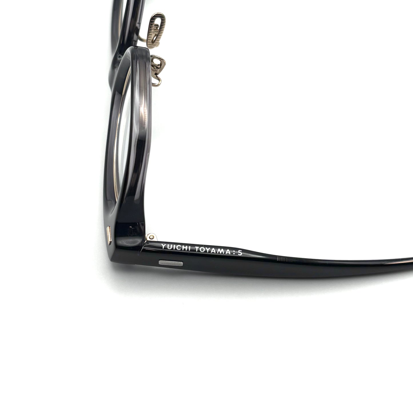 Yuichi Toyama 5 Diablo Col.02 — Black+Clear/White Gold