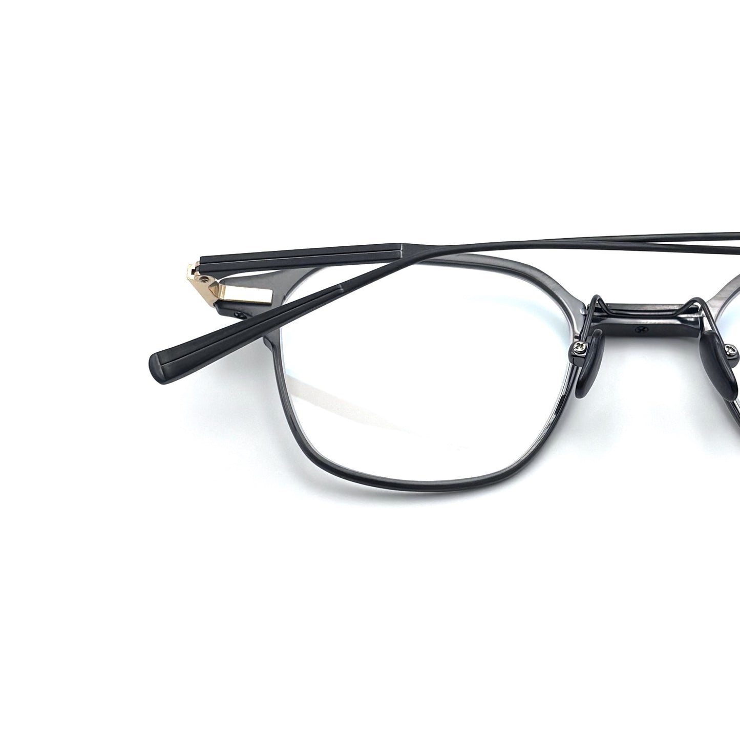 Masunaga Bleecker Col. 39 — Black/Gold