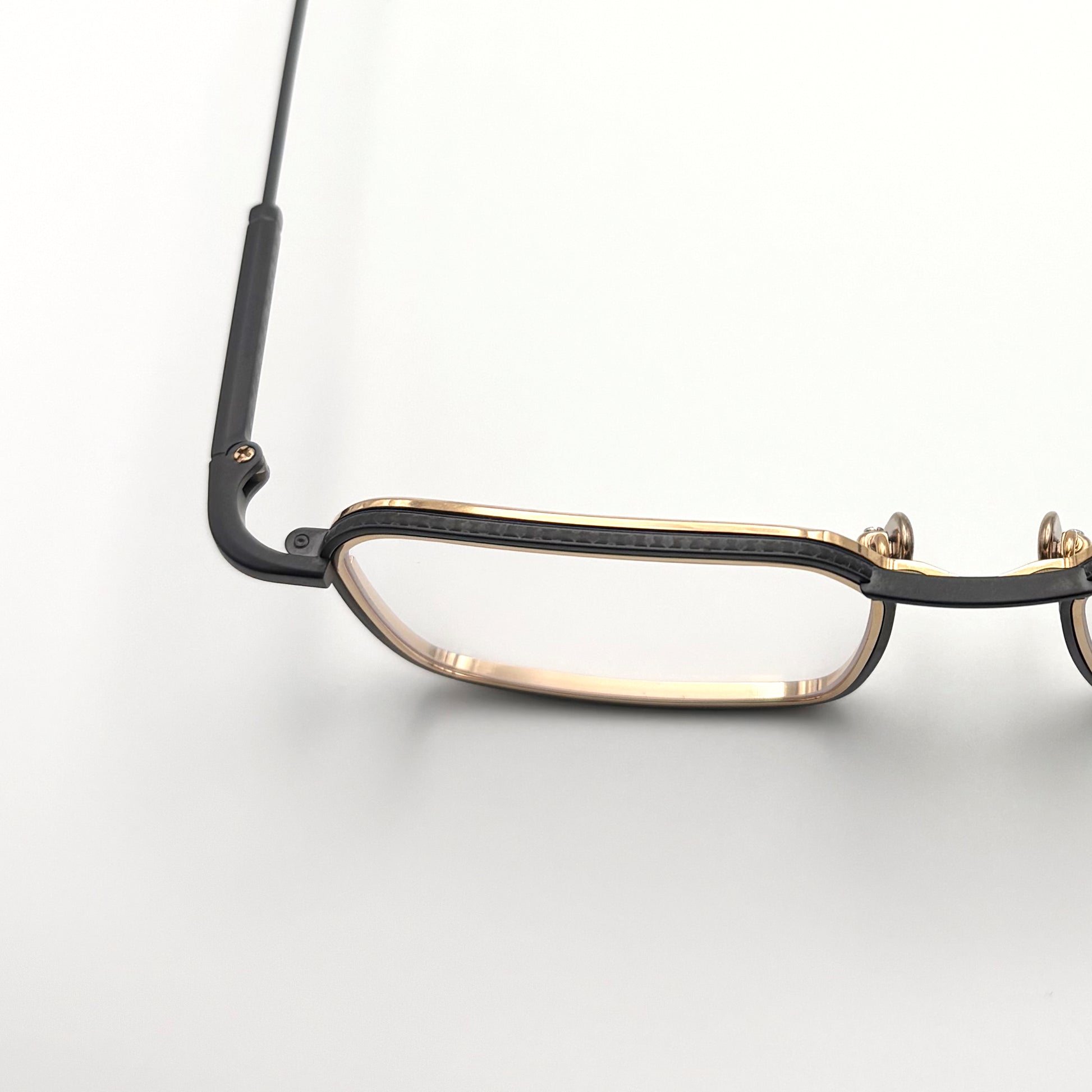 Masunaga K3 Wisteria Col. 19 — Black/Gold
