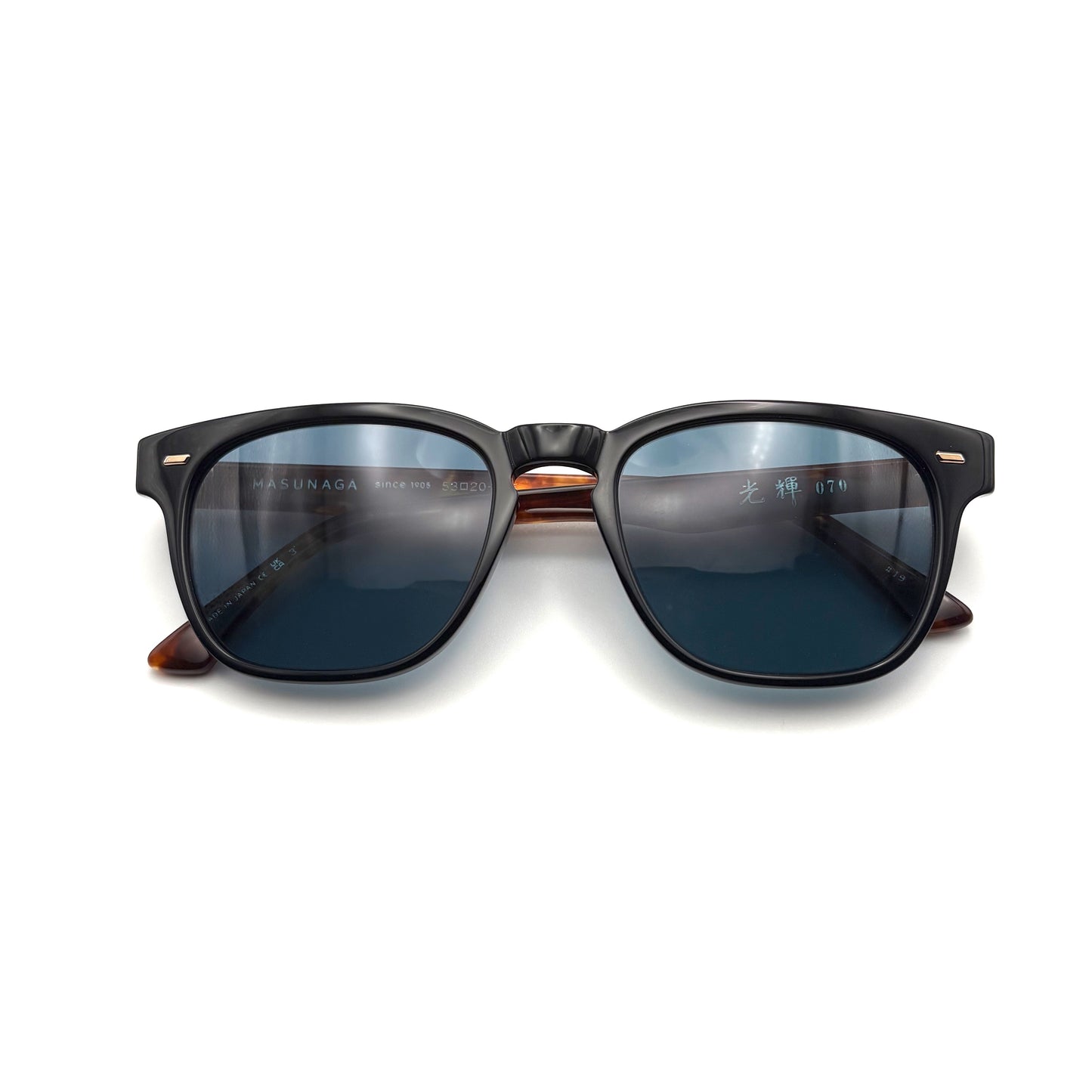Masunaga 070 Col. 19 — Black (Blue Tint)