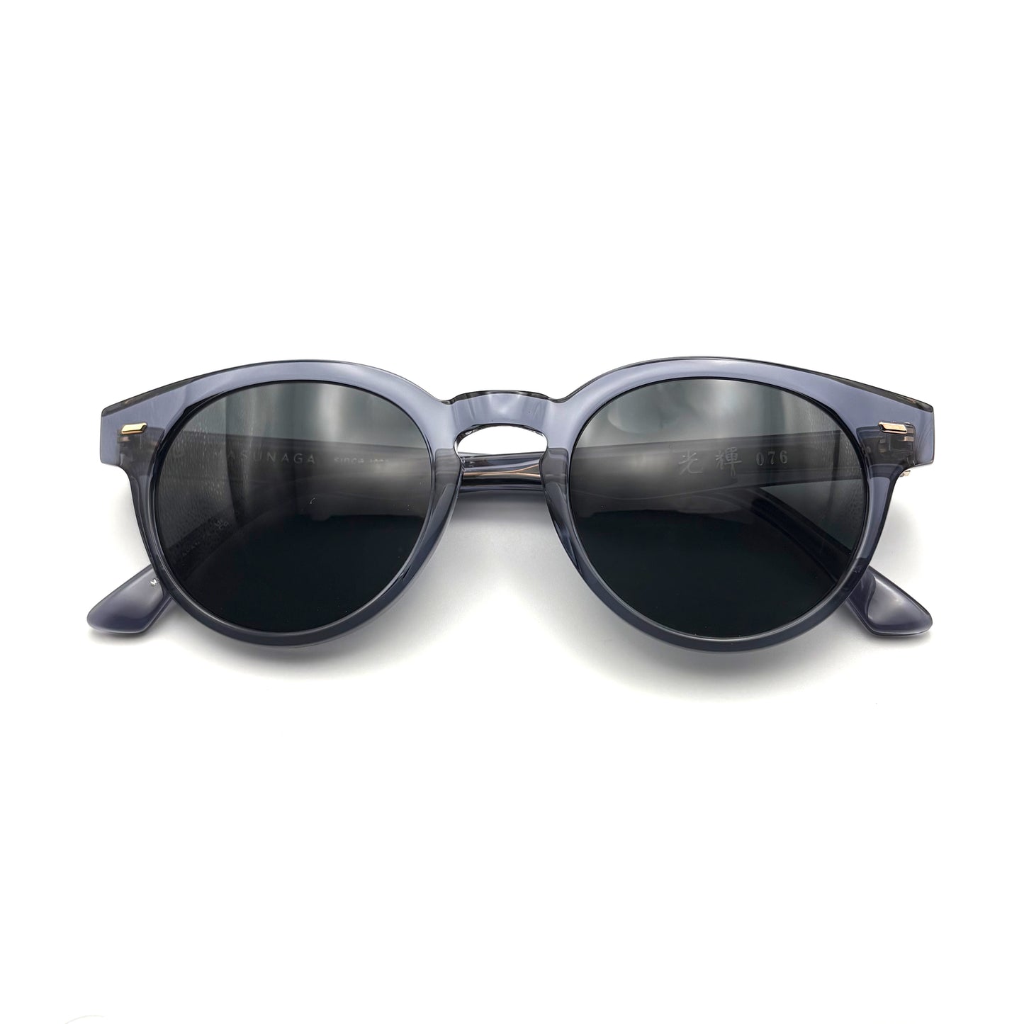 Masunaga 076 Col. 24 — Grey