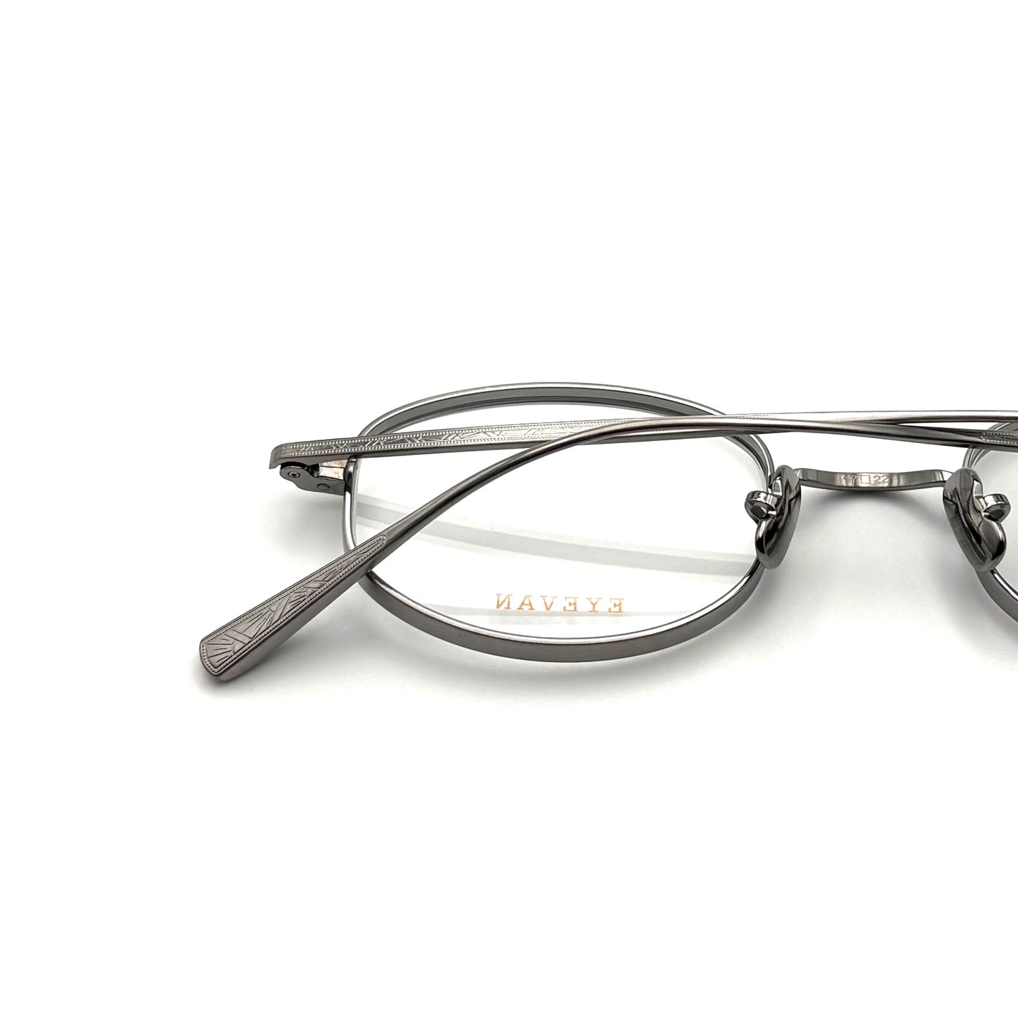 Eyevan Thompson 47 P