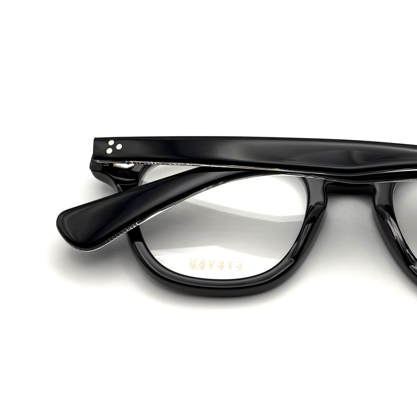 Eyevan Shelton 47-E PBK