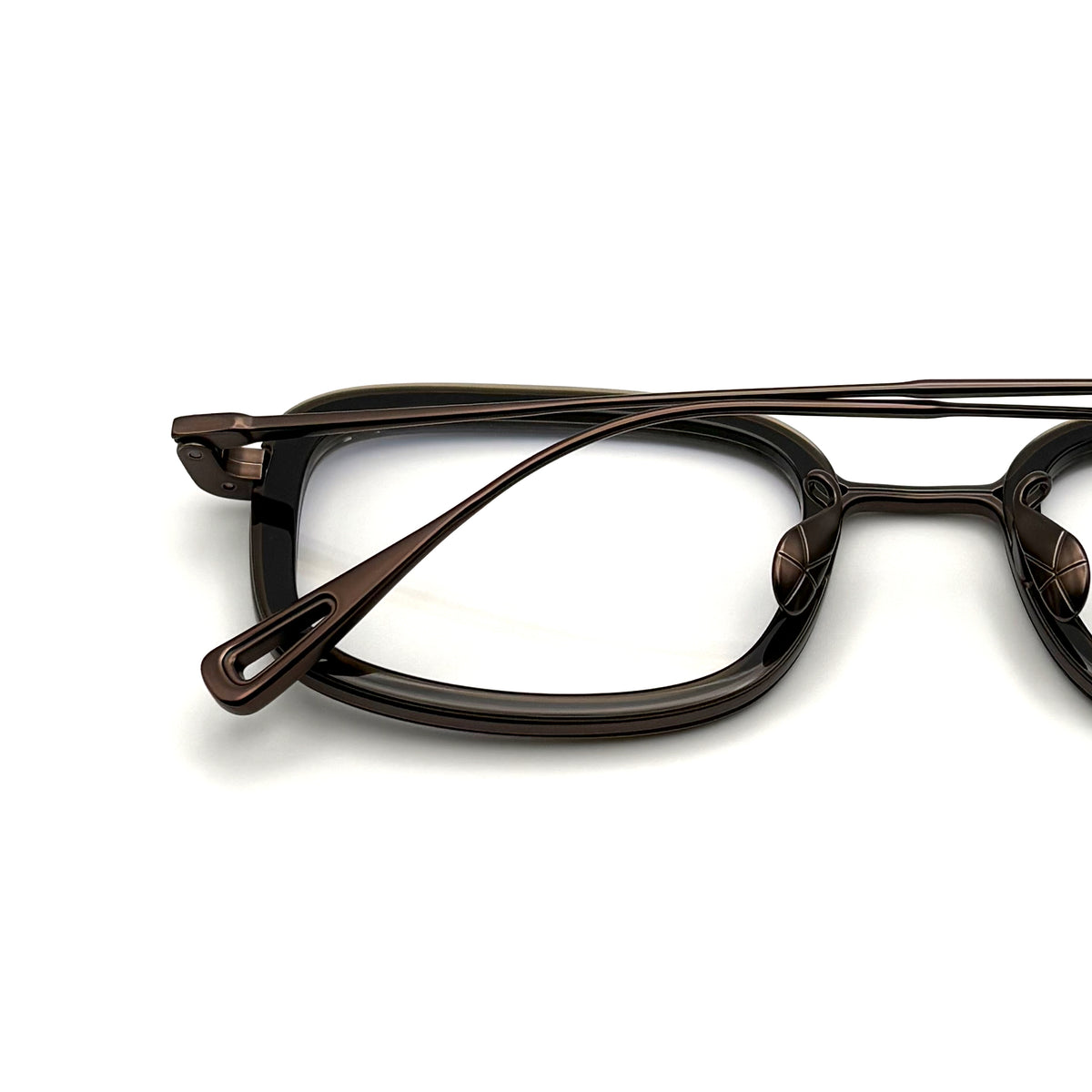 Yuichi Toyama V. Lou (U-182) Col.01 — Brown semi matt / Deep brown